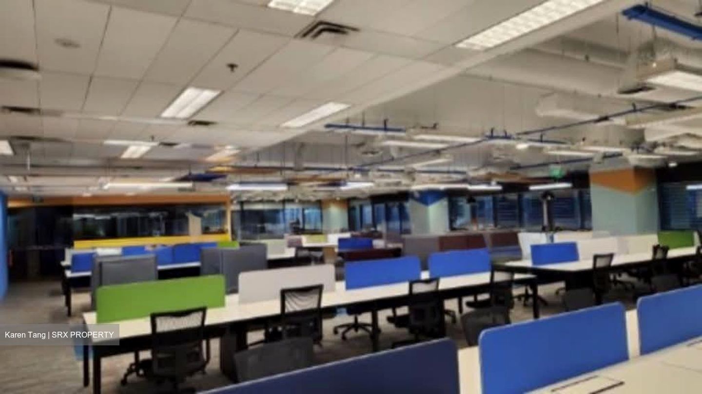 Robinson 77 (D1), Office #532432291